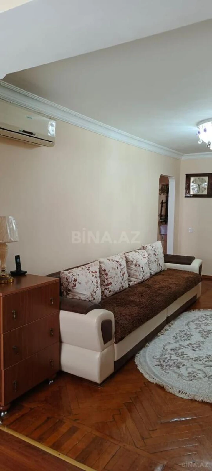 Kirayə verilir 2 otaqlı mənzil 45 m²