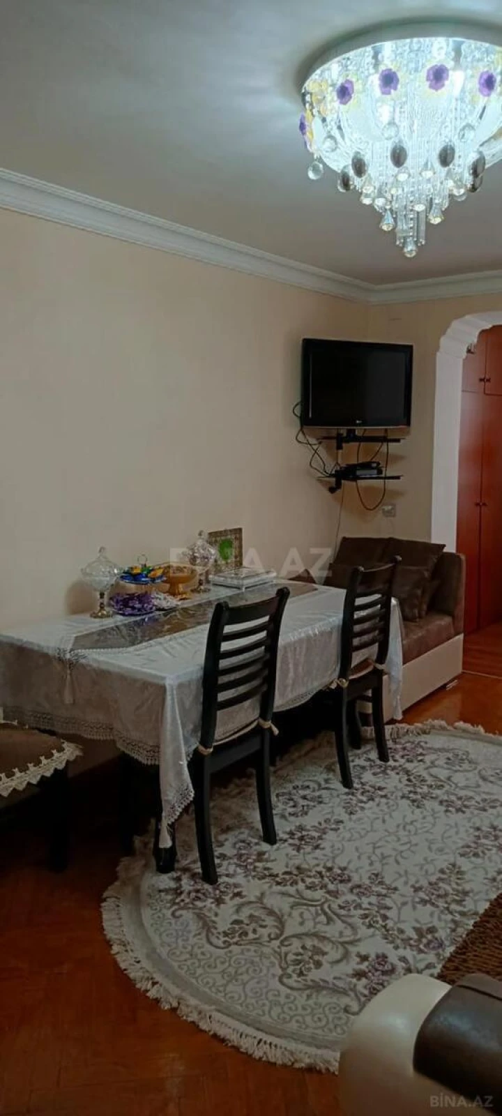 Kirayə verilir 2 otaqlı mənzil 45 m²