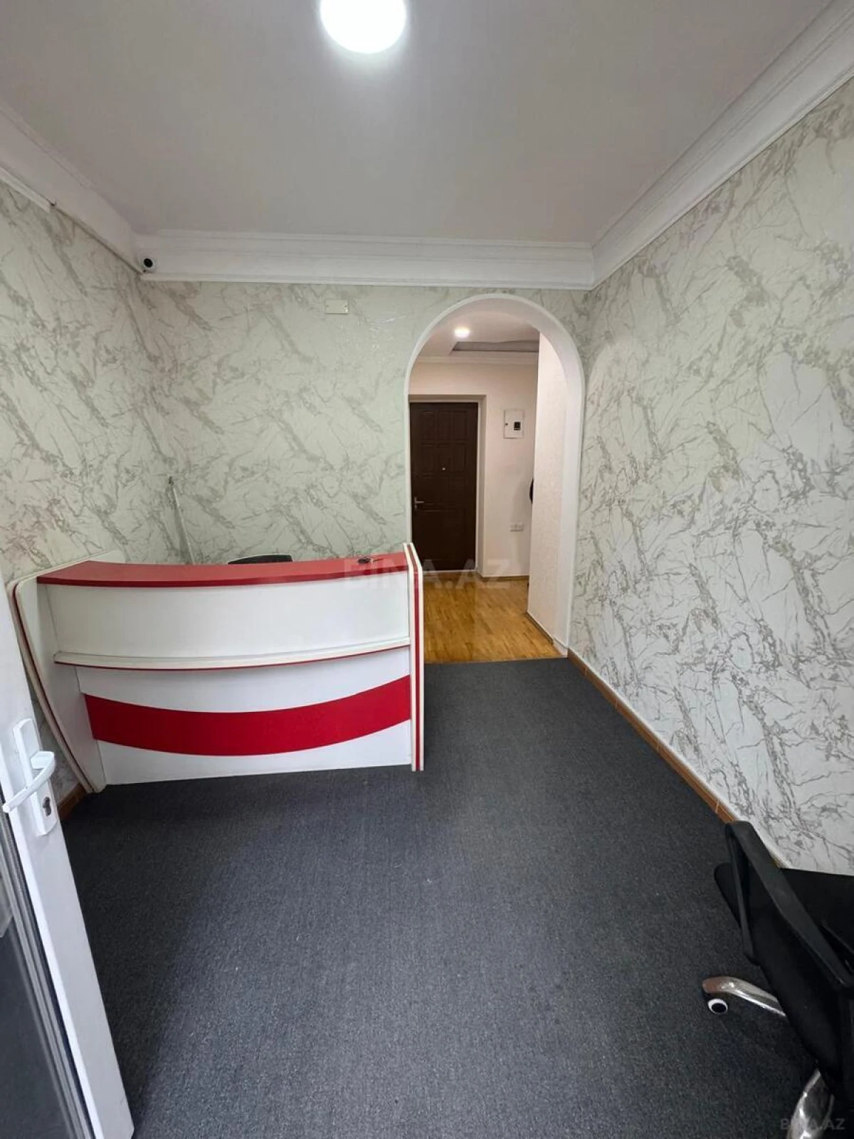 Kirayə verilir 3 otaqlı ofis 90 m²