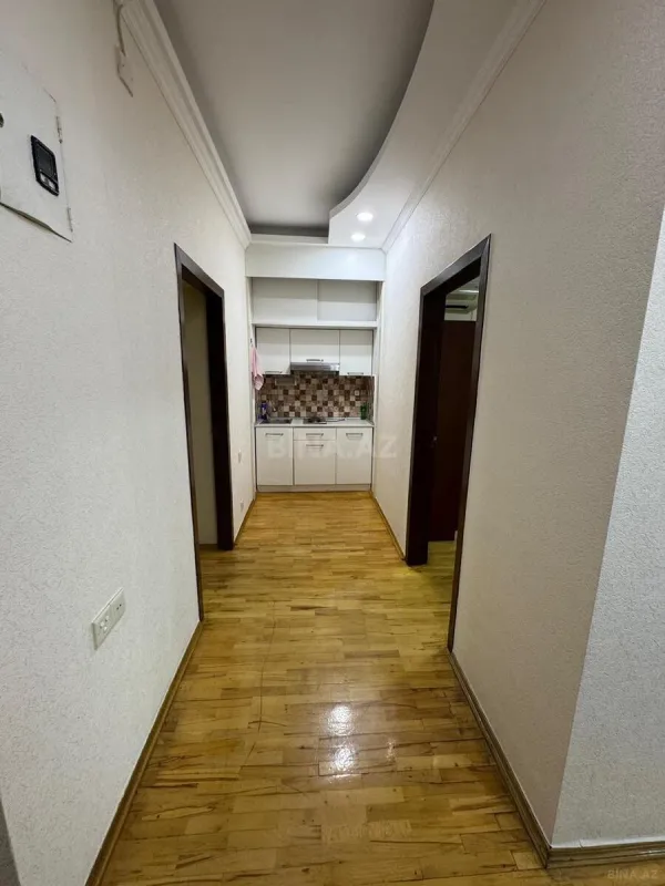 Kirayə verilir 3 otaqlı ofis 90 m²