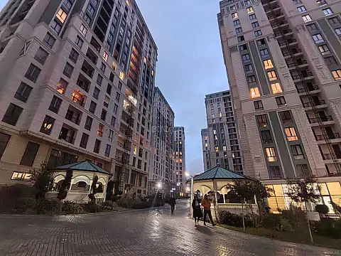 Kirayə verilir 3 otaqlı mənzil 120 m² — Bakı 3 otaq 120.00 m²