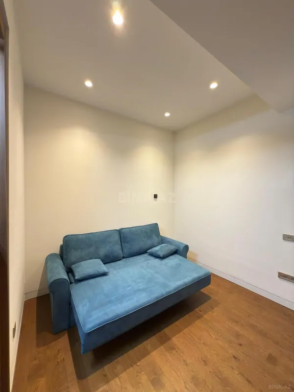 Satılır 3 otaqlı mənzil 93 m²