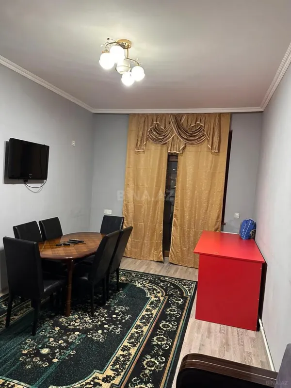 Kirayə verilir 2 otaqlı mənzil 64 m²