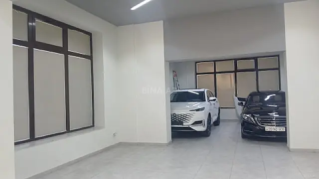 Satılır obyekt 670 m²