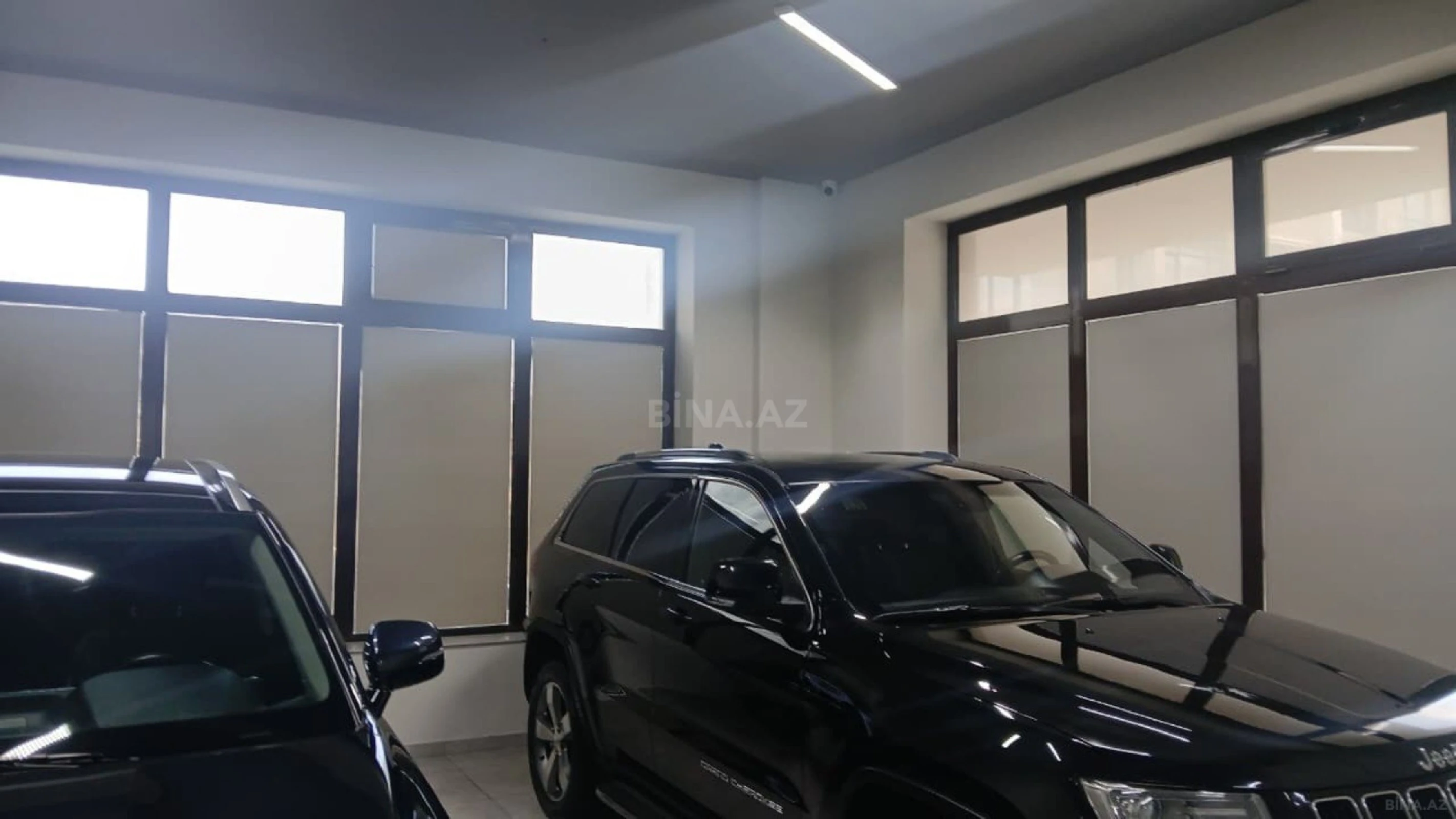 Satılır obyekt 670 m²