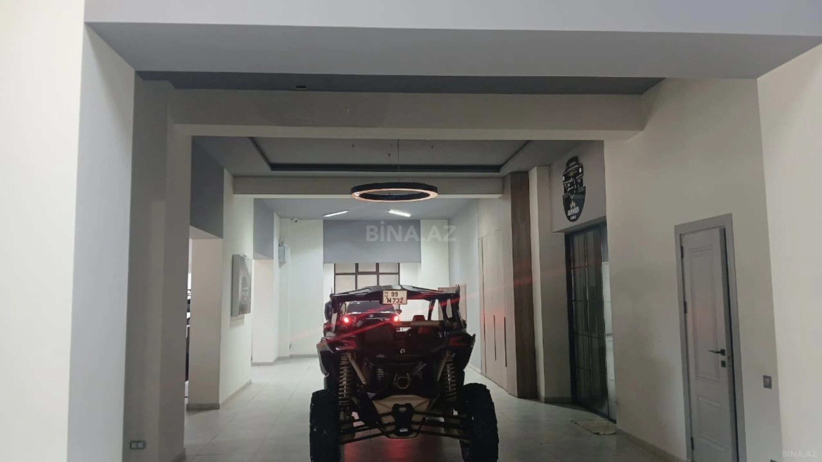 Satılır obyekt 670 m²