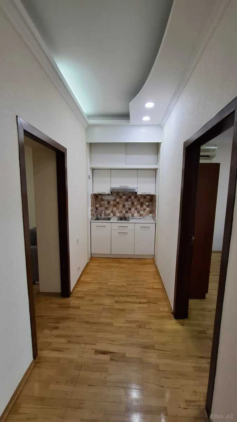 Kirayə verilir 3 otaqlı ofis 80 m²