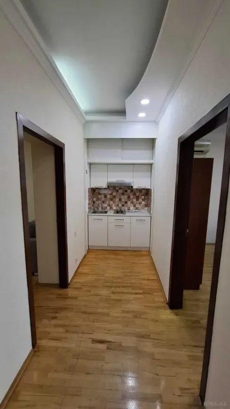 Kirayə verilir 3 otaqlı ofis 80 m²