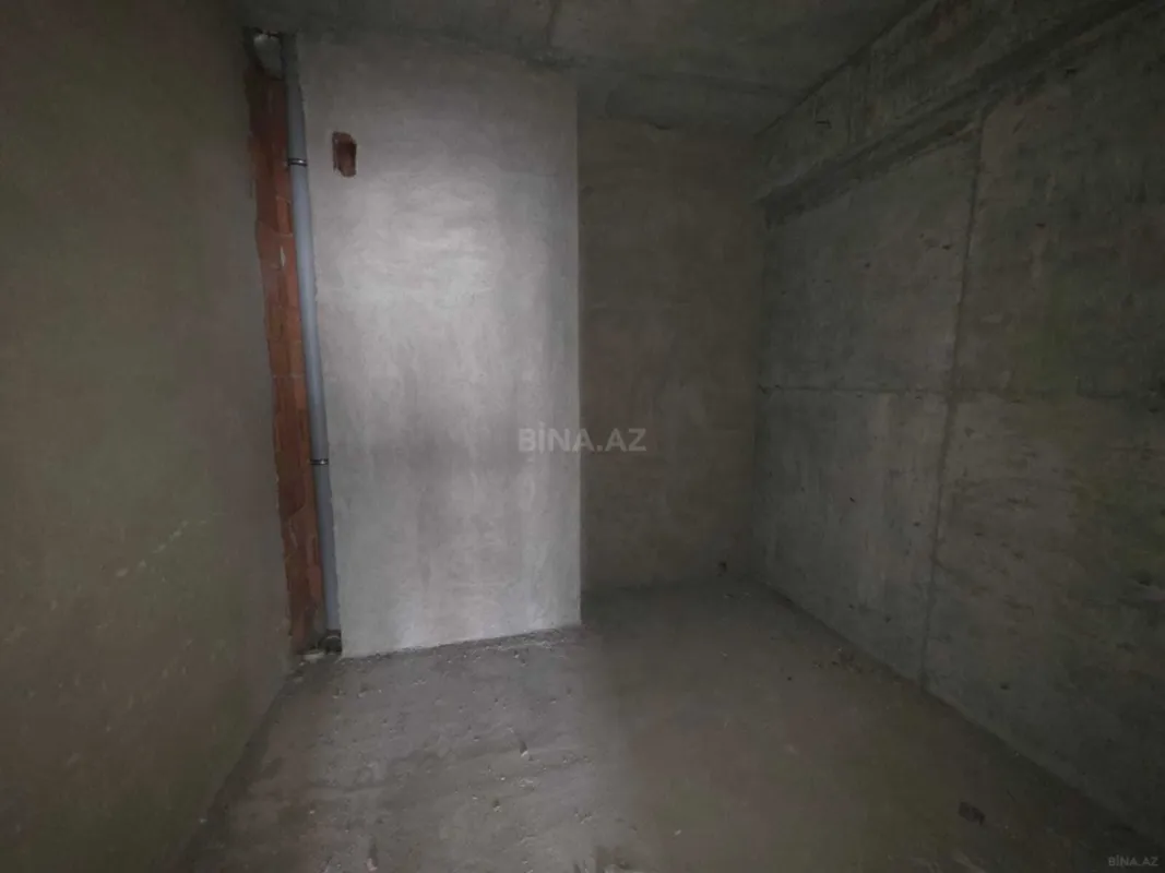 Satılır 3 otaqlı mənzil 153 m²