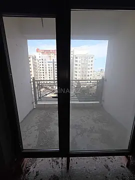 Satılır 3 otaqlı mənzil 153 m²