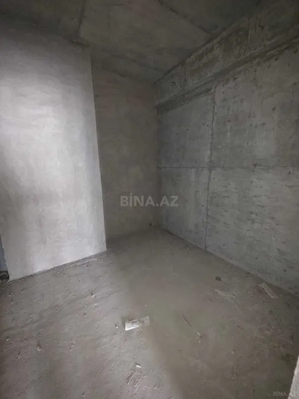 Satılır 3 otaqlı mənzil 153 m²