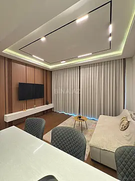 Satılır 2 otaqlı mənzil 93 m²