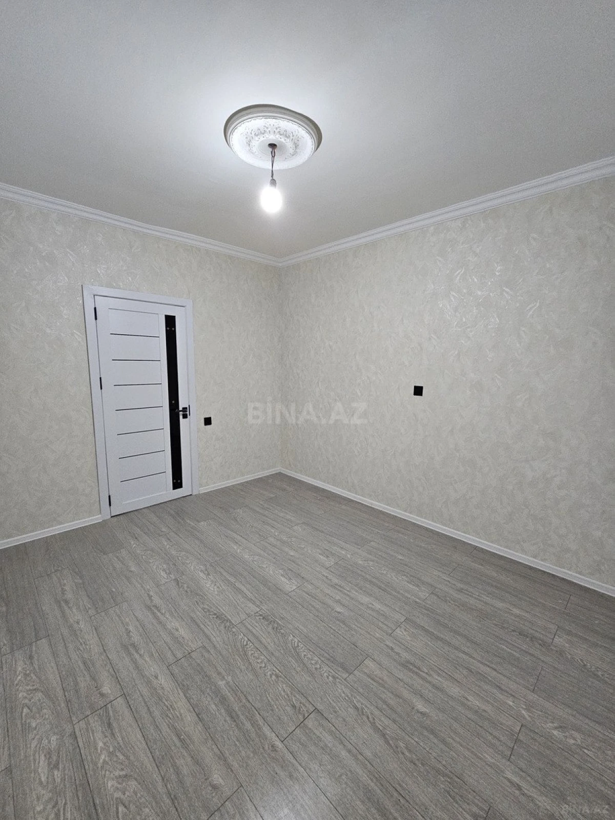 Satılır 2 otaqlı mənzil 50 m²