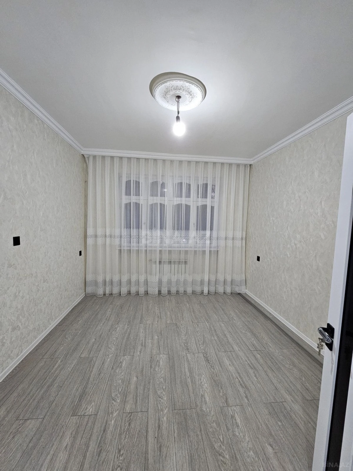 Satılır 2 otaqlı mənzil 50 m²