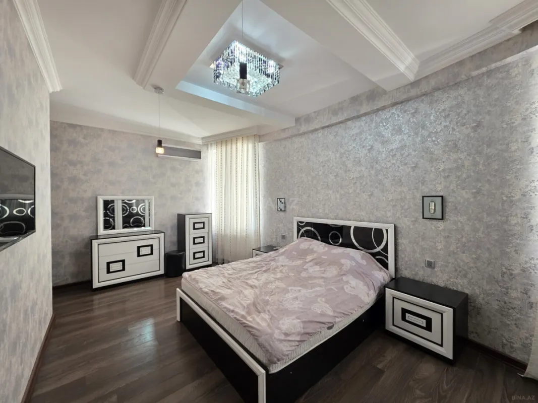 Kirayə verilir 4 otaqlı mənzil 170 m²