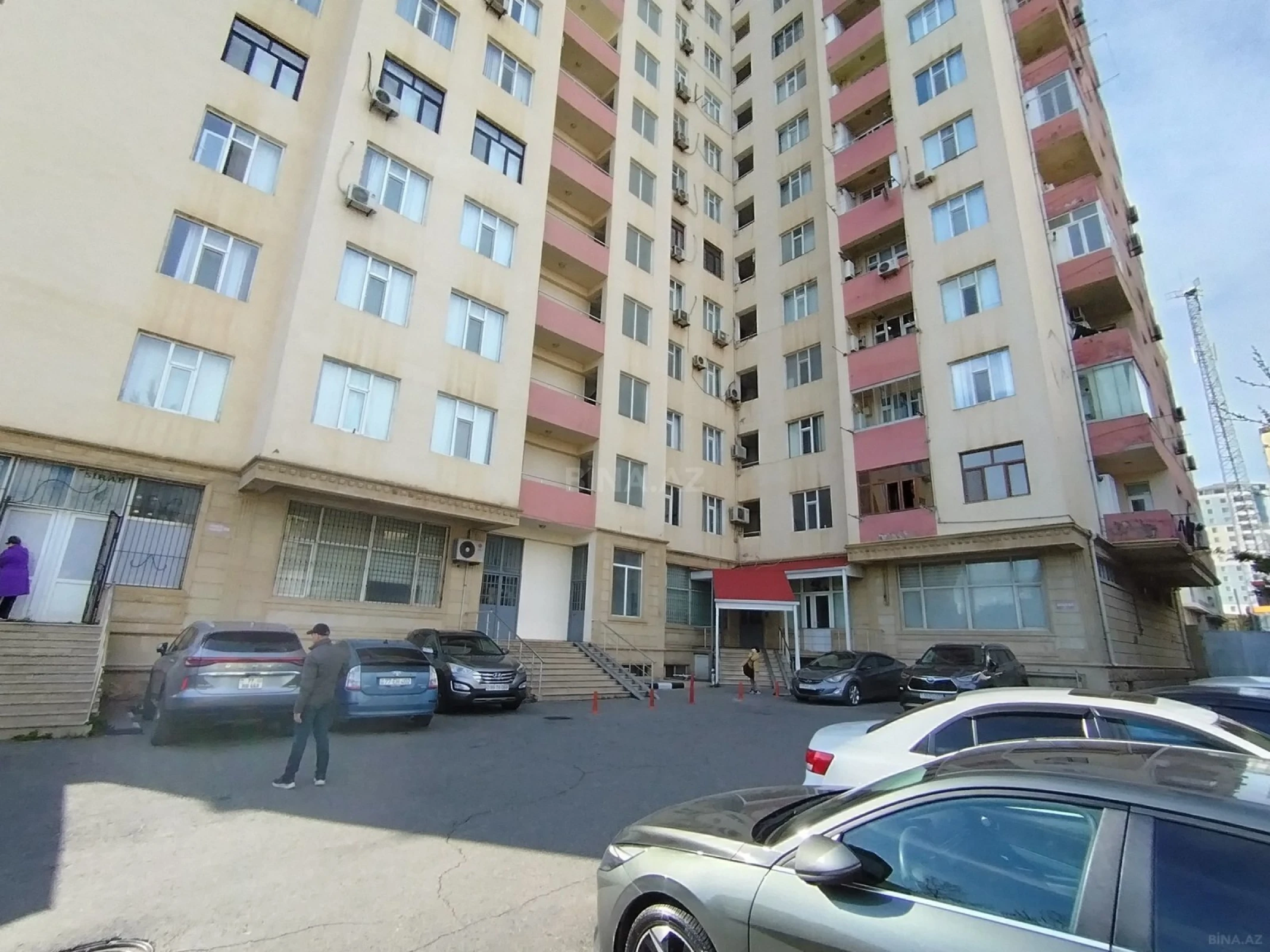 Kirayə verilir 2 otaqlı mənzil 80 m²