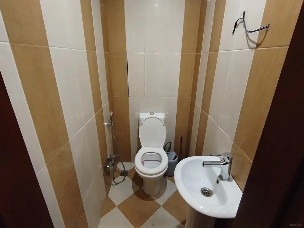 Kirayə verilir 2 otaqlı mənzil 80 m²