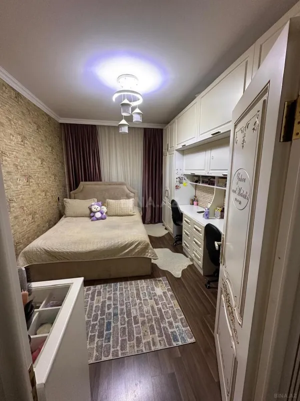 Satılır 3 otaqlı mənzil 75 m²