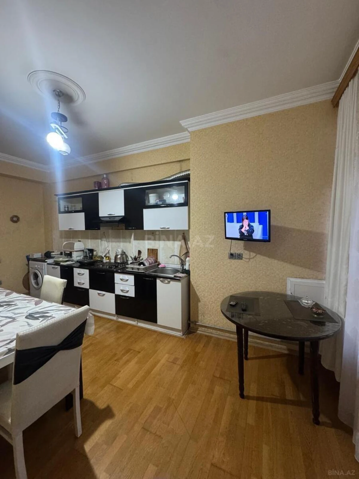 Kirayə verilir 3 otaqlı mənzil 120 m²
