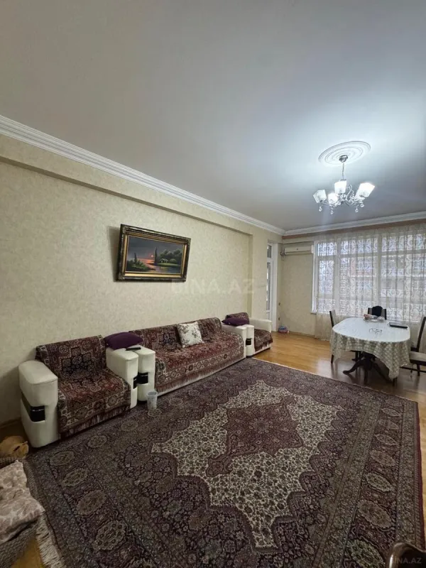 Kirayə verilir 3 otaqlı mənzil 120 m²