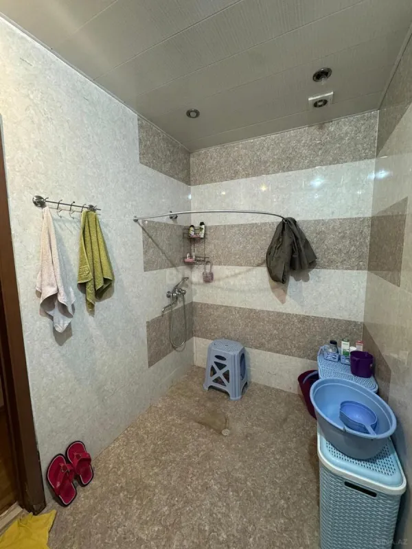 Kirayə verilir 3 otaqlı mənzil 120 m²