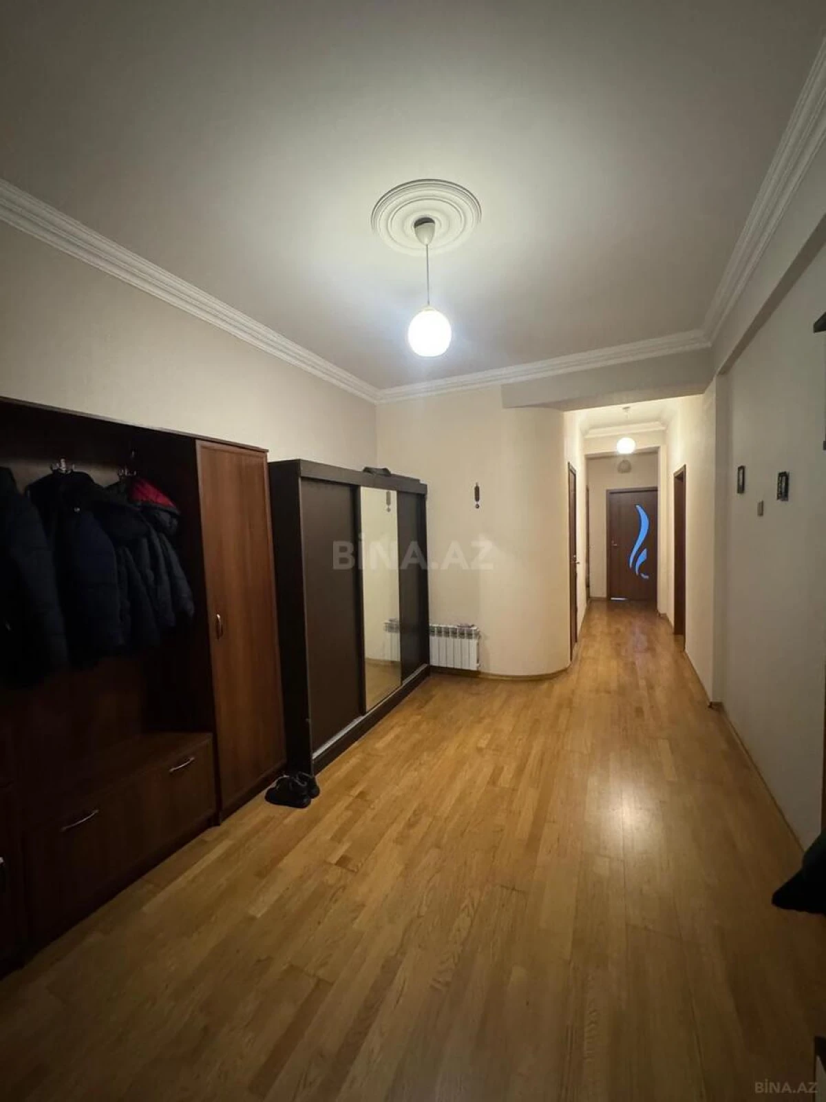 Kirayə verilir 3 otaqlı mənzil 120 m²