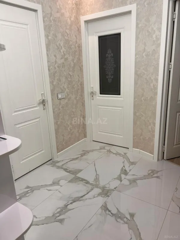 Kirayə verilir 2 otaqlı mənzil 66 m²