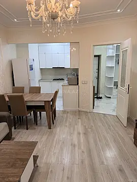 Kirayə verilir 2 otaqlı mənzil 66 m²