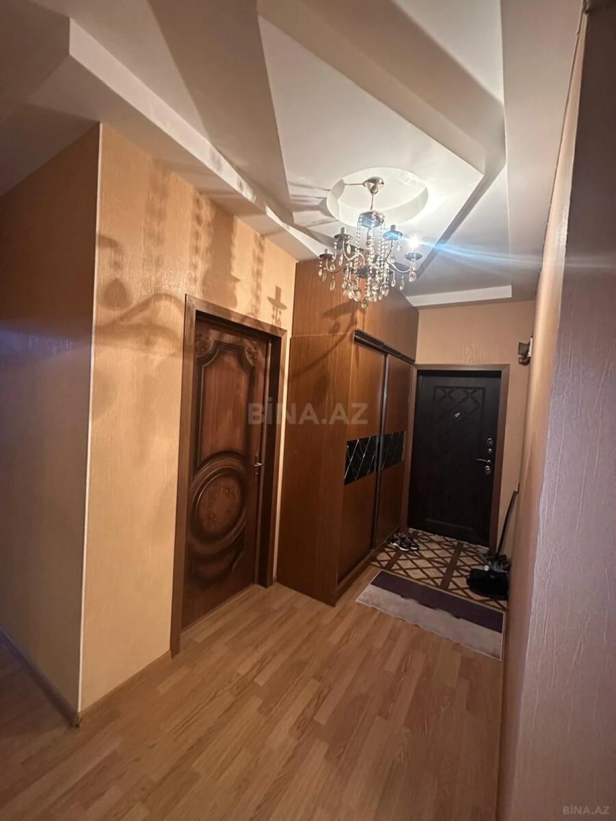 Satılır 3 otaqlı mənzil 90 m²