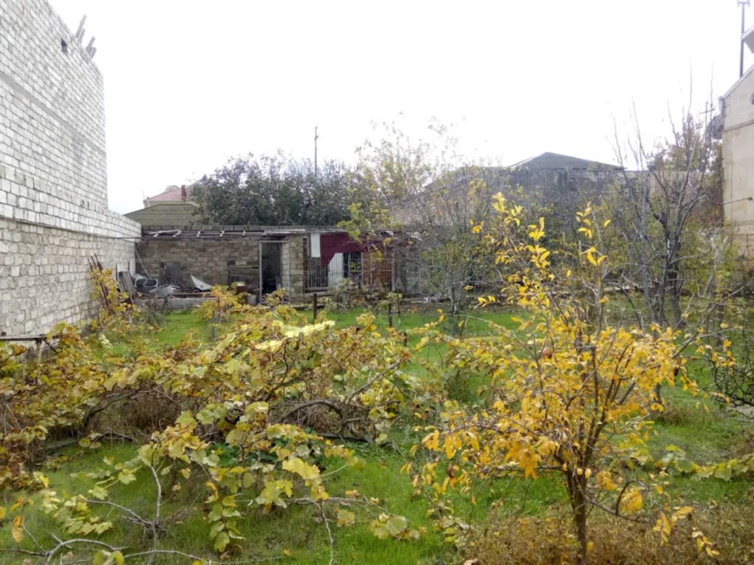 Satılır torpaq sahəsi 12 m²