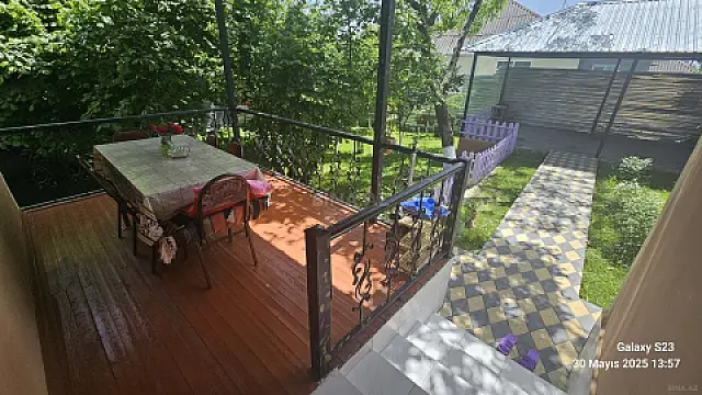 Kirayə verilir 2 otaqlı həyət evi 90 m²