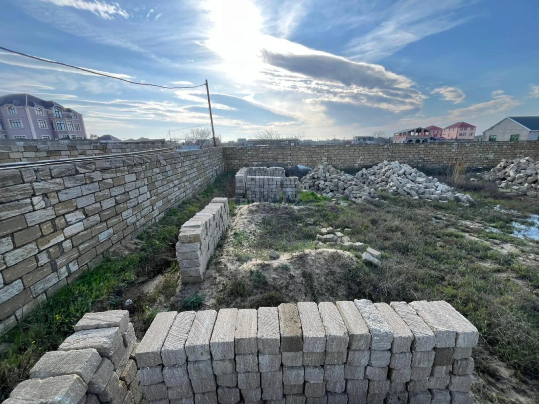 Satılır torpaq sahəsi 9 m²