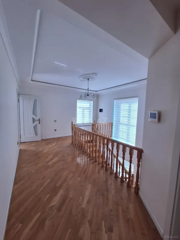 Kirayə verilir 6 otaqlı həyət evi 500 m²