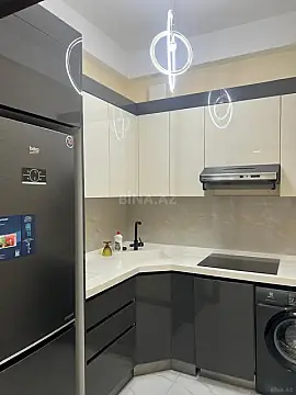 Kirayə verilir 2 otaqlı mənzil 70 m²