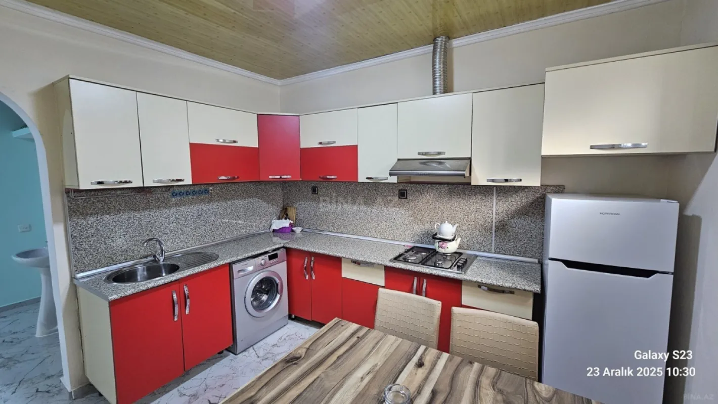 Kirayə verilir 3 otaqlı həyət evi 90 m²