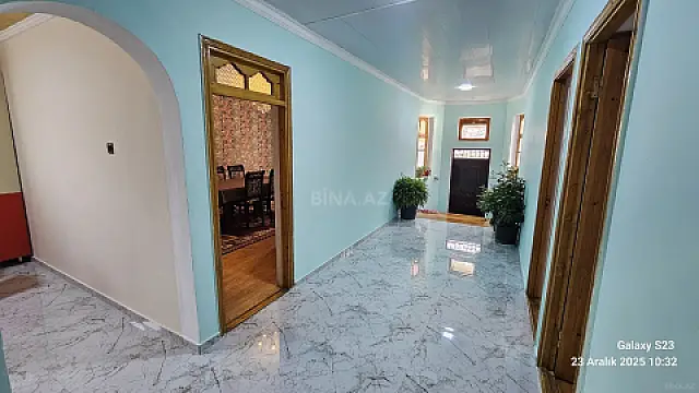 Kirayə verilir 3 otaqlı həyət evi 90 m²
