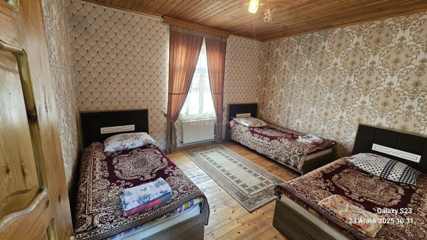 Kirayə verilir 3 otaqlı həyət evi 90 m²