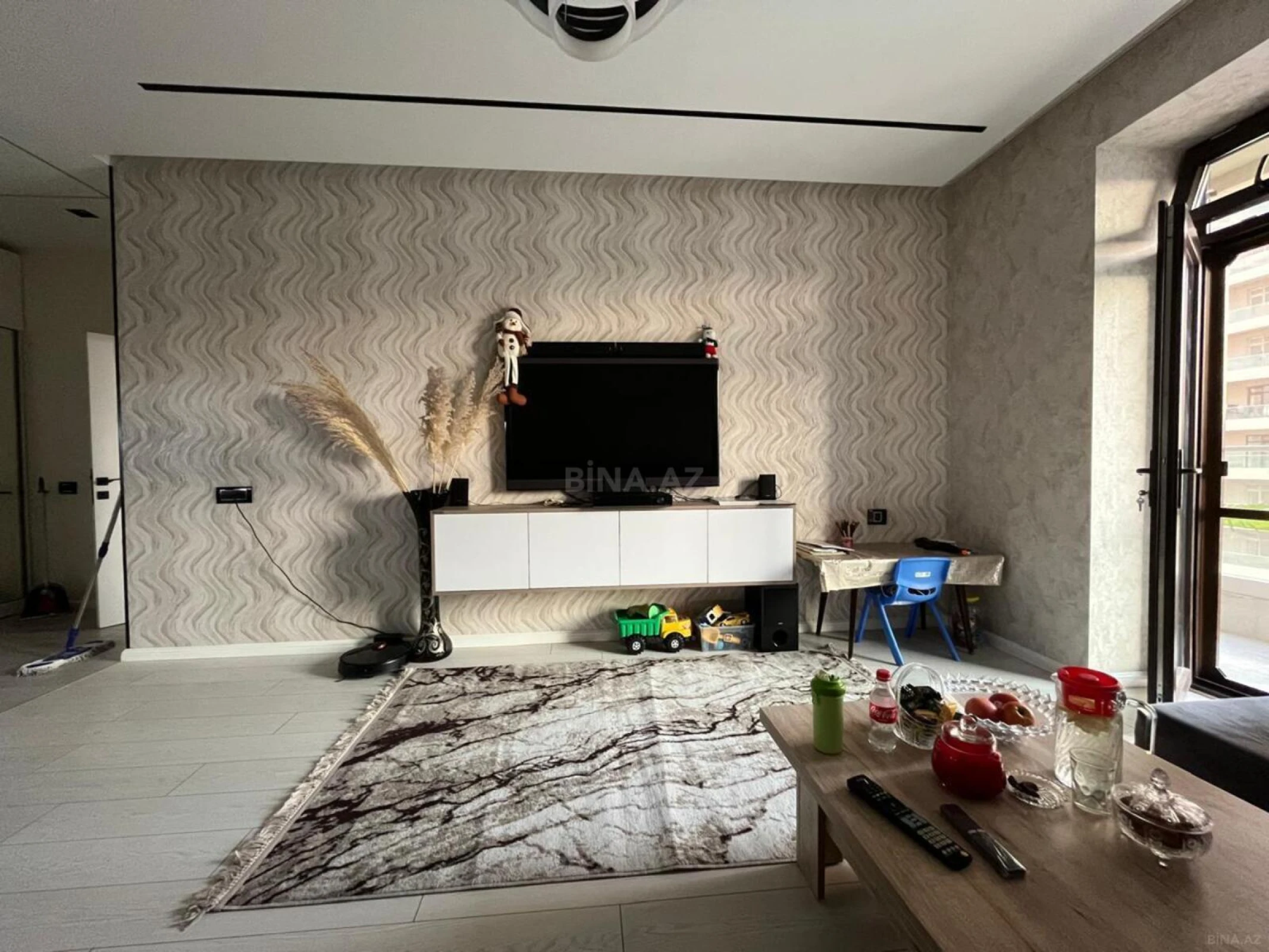 Kirayə verilir 2 otaqlı mənzil 70 m²