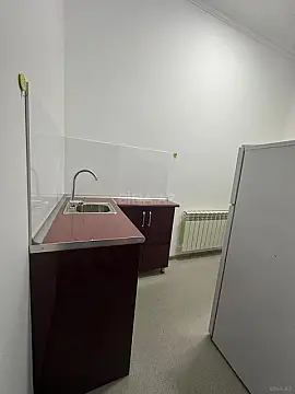 Kirayə verilir obyekt 35 m²