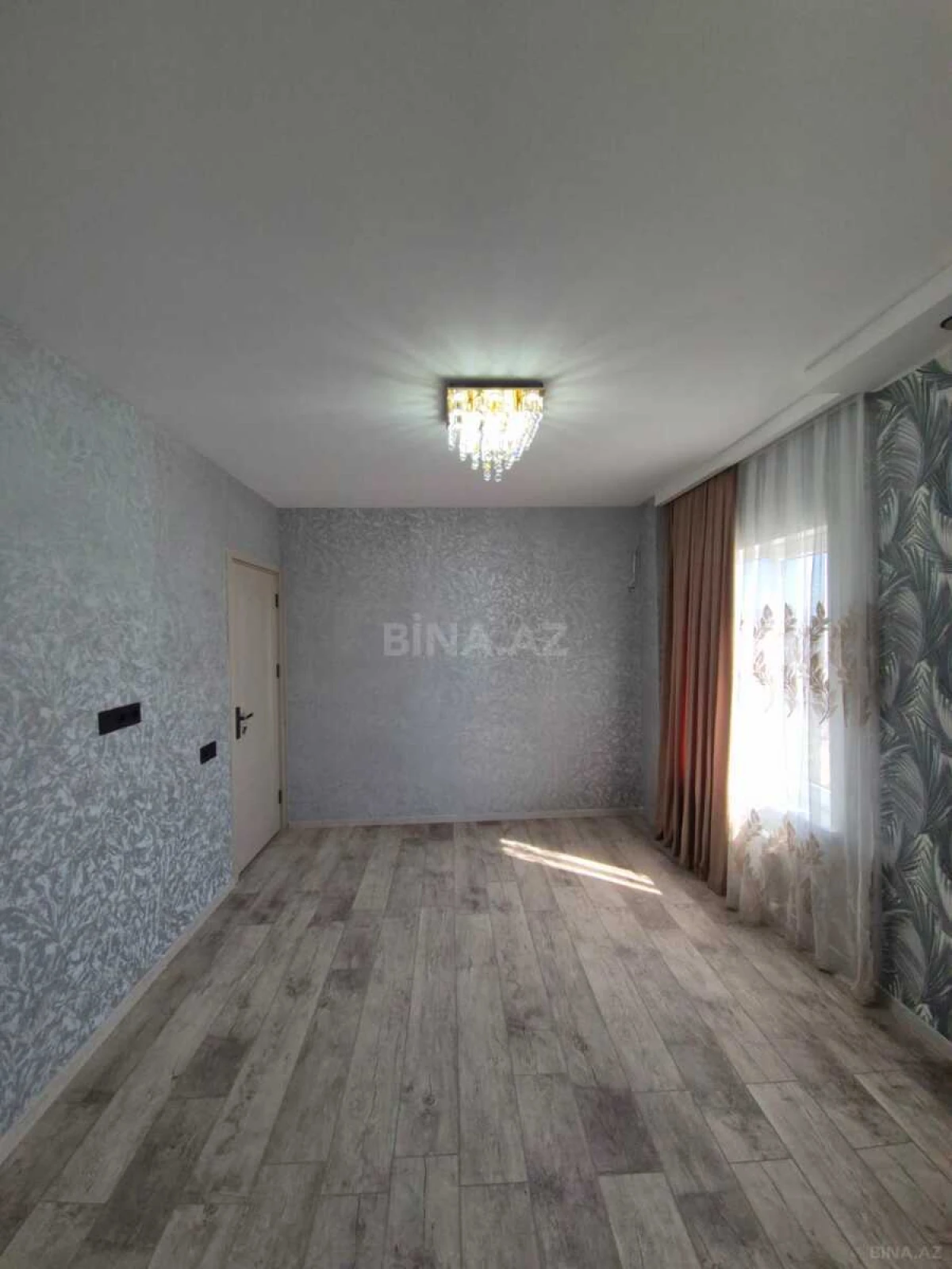 Satılır 2 otaqlı mənzil 45 m²