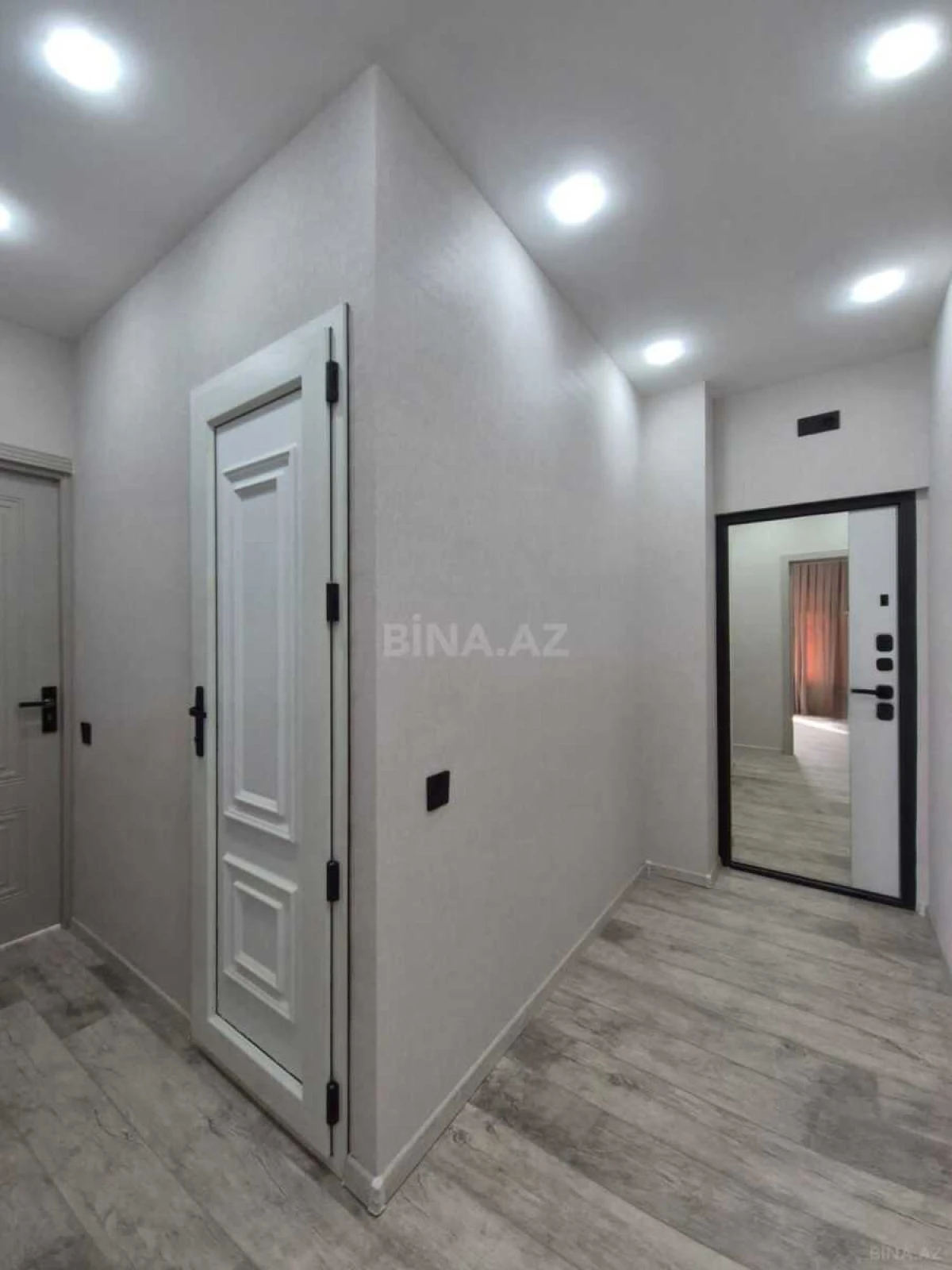 Satılır 2 otaqlı mənzil 45 m²