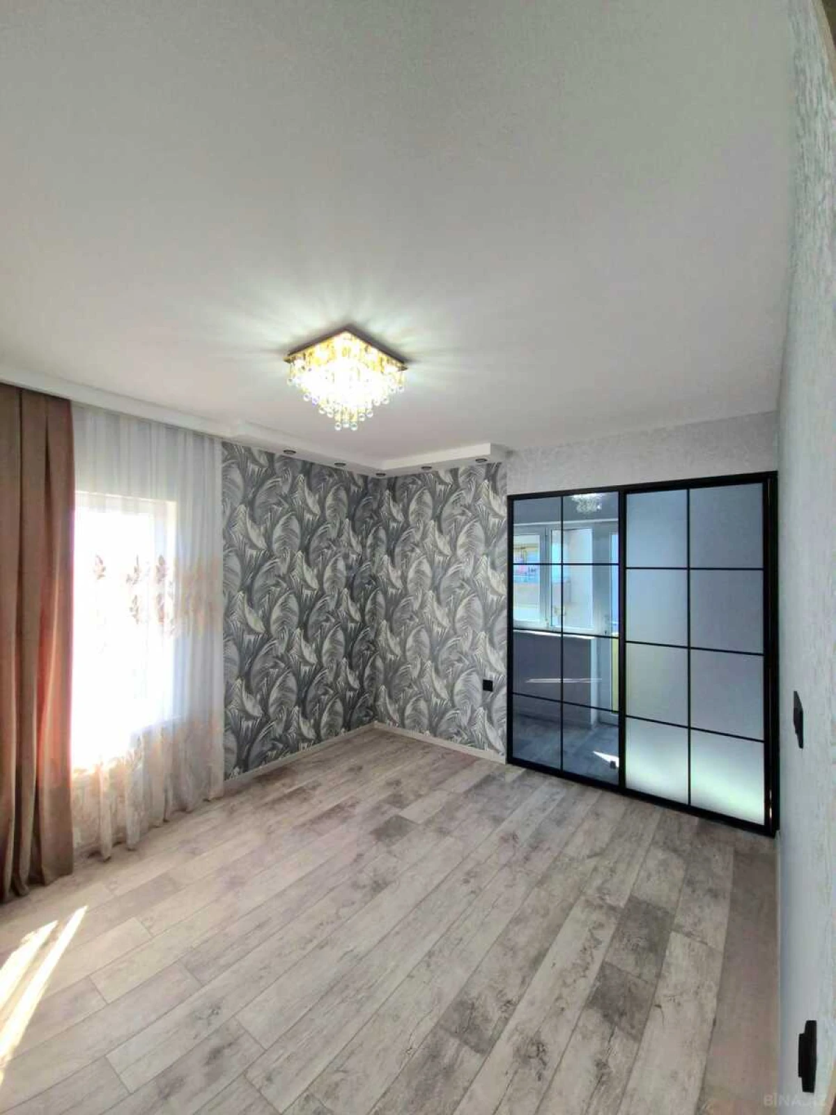 Satılır 2 otaqlı mənzil 45 m²