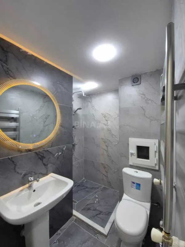 Satılır 2 otaqlı mənzil 45 m²