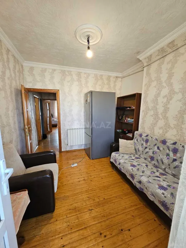 Satılır 3 otaqlı mənzil 70 m²