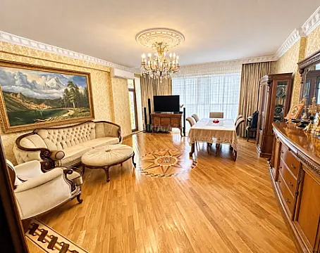 Satılır 3 otaqlı mənzil 128 m² — Bakı, Nərimanov 3 otaq 128.00 m²