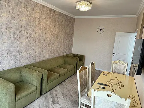 Satılır 2 otaqlı mənzil 60 m² — Bakı, Həzi Aslanov qəs. 2 otaq 60.00 m²