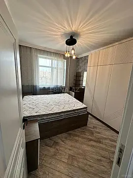 Satılır 2 otaqlı mənzil 60 m²
