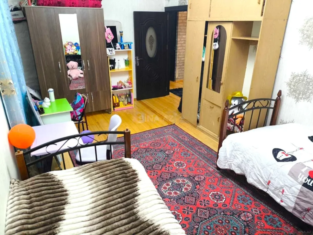 Satılır 3 otaqlı mənzil 90 m²