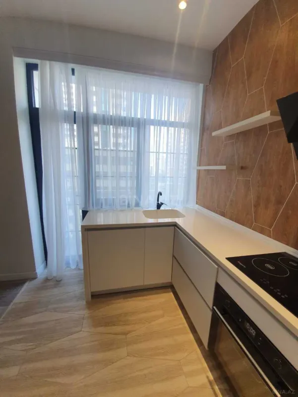 Satılır 3 otaqlı mənzil 97 m²