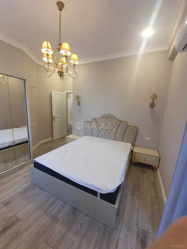 Satılır 3 otaqlı mənzil 97 m²